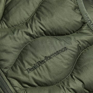 M Helium Down Vest Grün Peak Performance