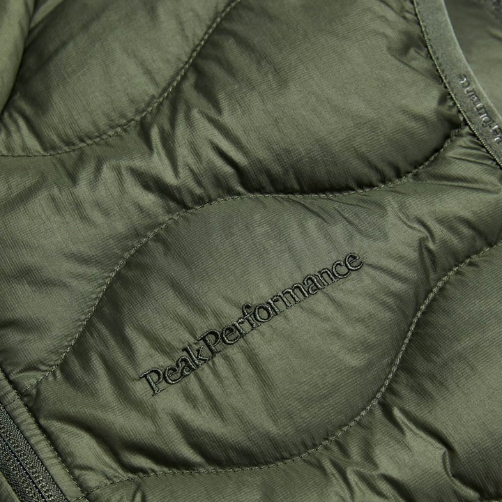 M Helium Down Vest Grøn Peak Performance