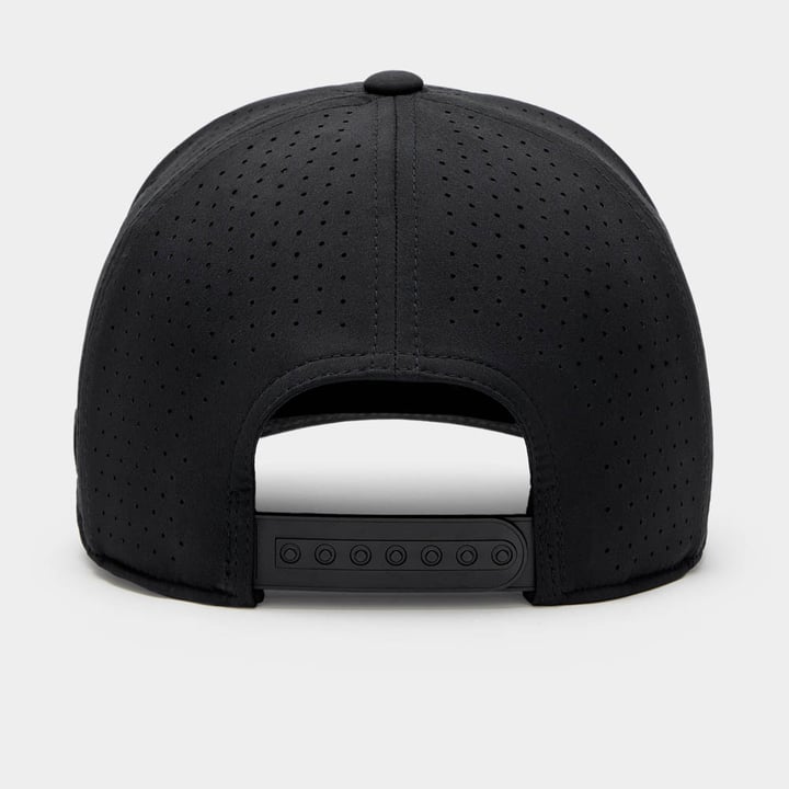 Perforated Delta Snapback Svart G/Fore