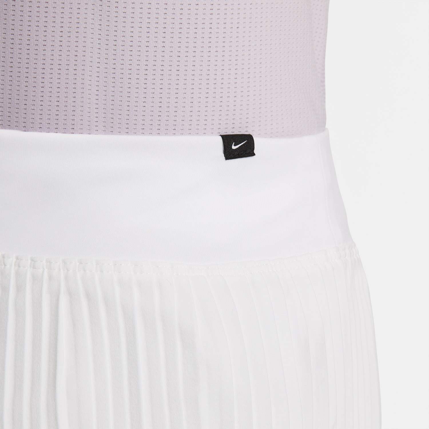 Nike pleated golf on sale shorts